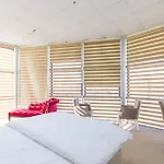 216 Palace