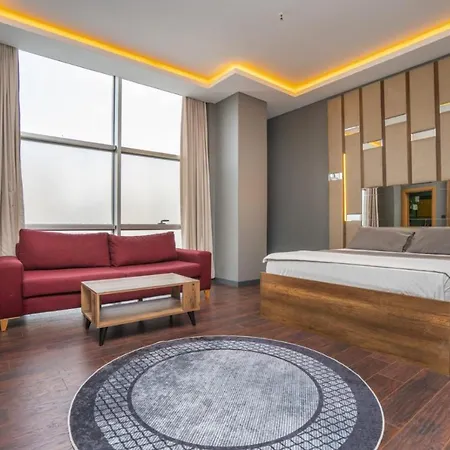 Apartment 216 Palace *