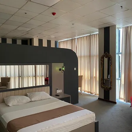 Hotel 216 Palace
