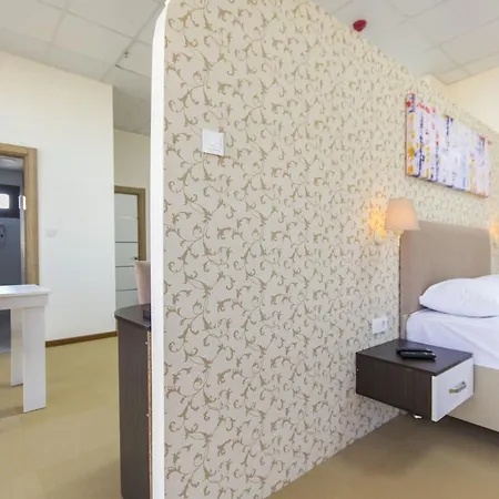 216 Palace Отель